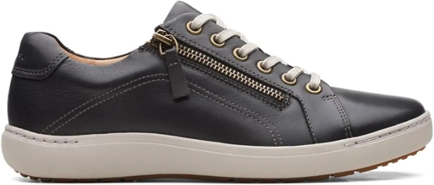 Clarks Women's Nalle Lace Sneaker