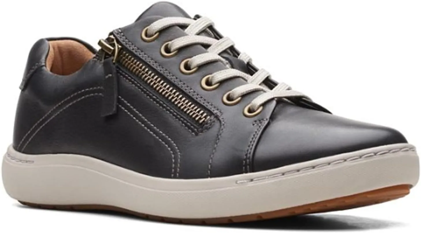 Clarks Women's Nalle Lace Sneaker