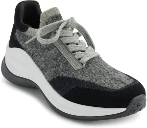 Karl Lagerfeld Paris Women's Carsyn Everyday Lace Up Sneaker