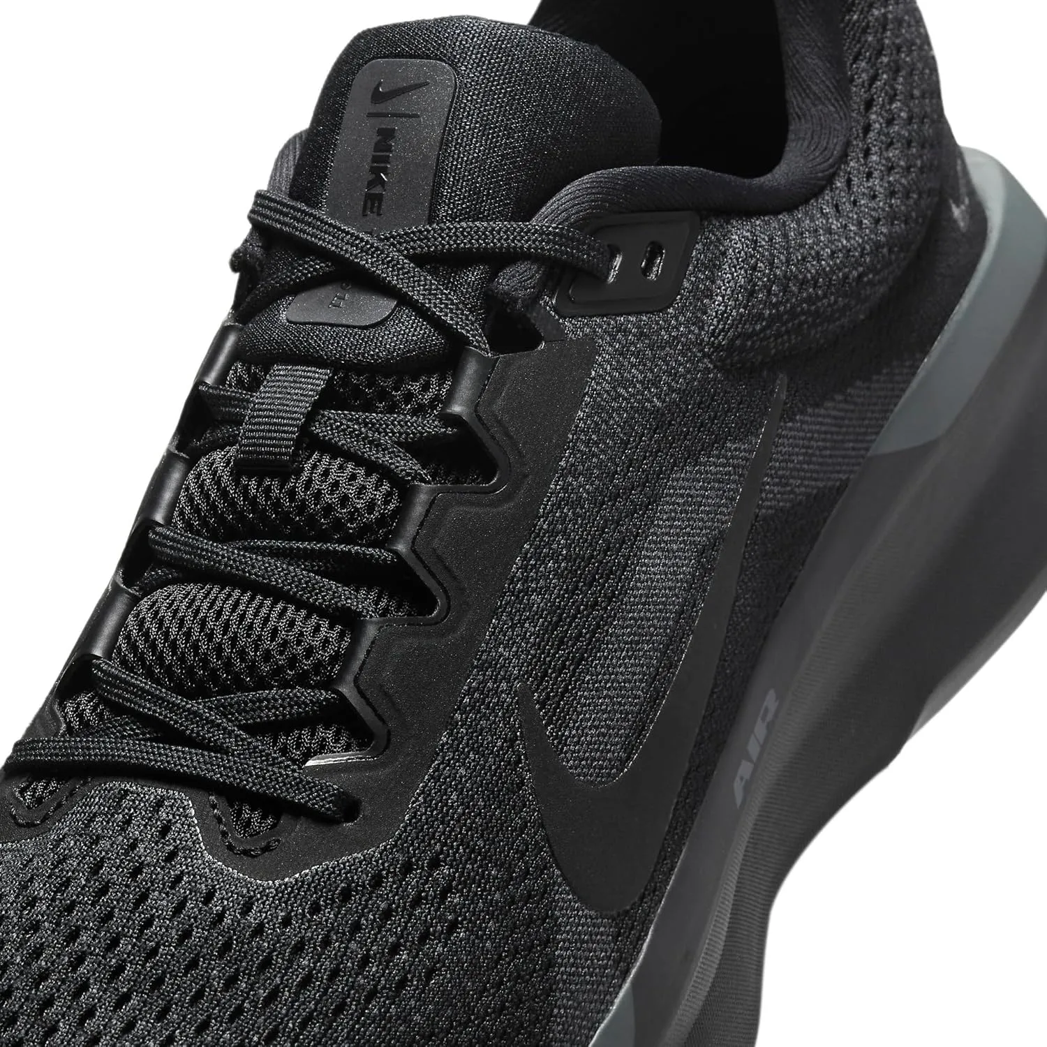 Nike Men's Winflo 11 Road Running Shoes Sneaker